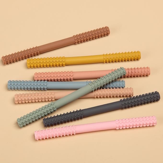 O produto 2021 novo que sai os dentes os tubos mastiga o brinquedo da vara do molar do bebê de Teether da vara com escova