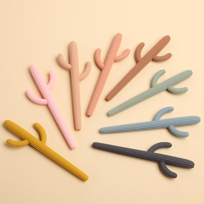 o cacto 2021 novo deu forma ao bebê não-tóxico seguro BPA-livre do silicone brinca os molares com escova