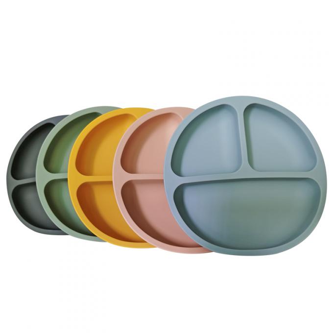 Colher e forquilha de alimentação do grupo do bebê por atacado placas de jantar portáteis Eco-amigáveis do bebê do silicone com divisor