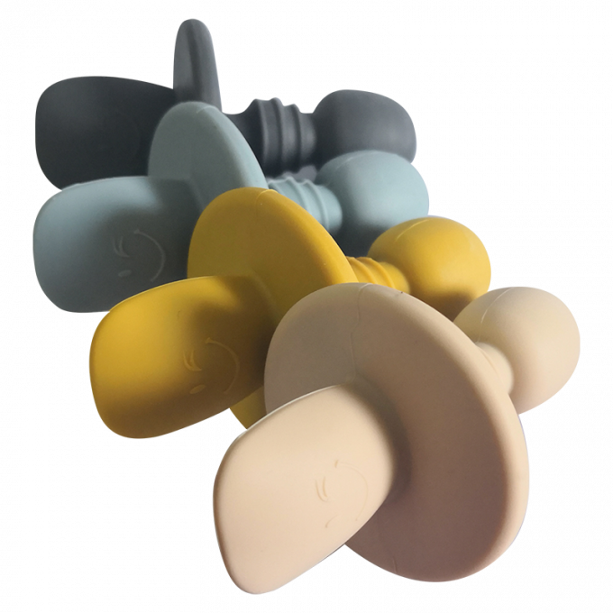 A alimentação por atacado do bebê ajustou a colher infantil do treinamento do bebê com o saco de Opp do silicone do silicone do produto comestível da forquilha/60g/set de empacotamento personalizado
