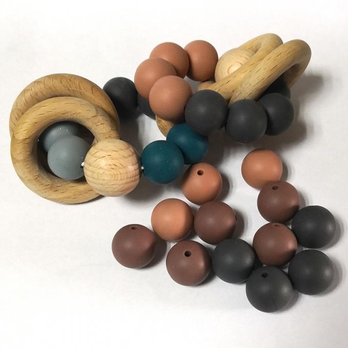15mm a Dinamarca por atacado aprovou grânulos do silicone do teether do bebê para colares