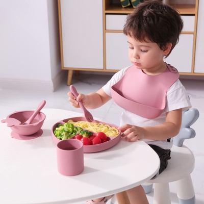 Soft Molding In One Solid Baby Silicone Feeding Bib Safe In Boiling Water