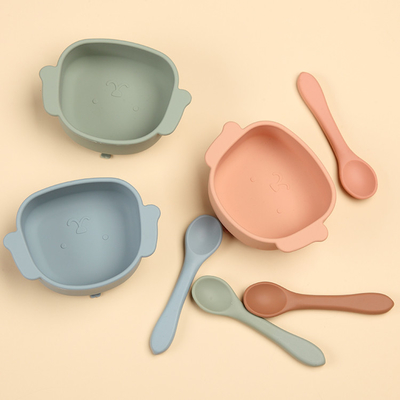 Anti Scald Silicone Weaning Bowl Heat Resistant SGS Silicone Feeding Bowl With Spoon