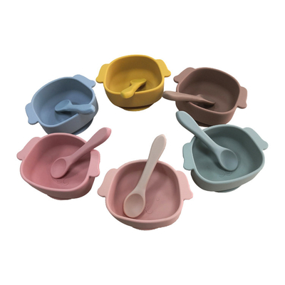 FDA Eco Friendly Weaning Silicone Baby Feeding Bowls With Suction Bottom