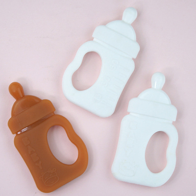 FDA BPA Free Baby Silicone Products Milk Bottle Teether Toy 10.5*5.5*1.5cm With Box
