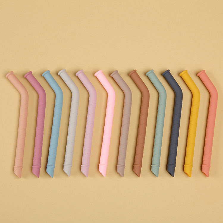 Eco Friendly Edible Soft BPA Free Silicone Straws Reusable ODM For Juice Drinking